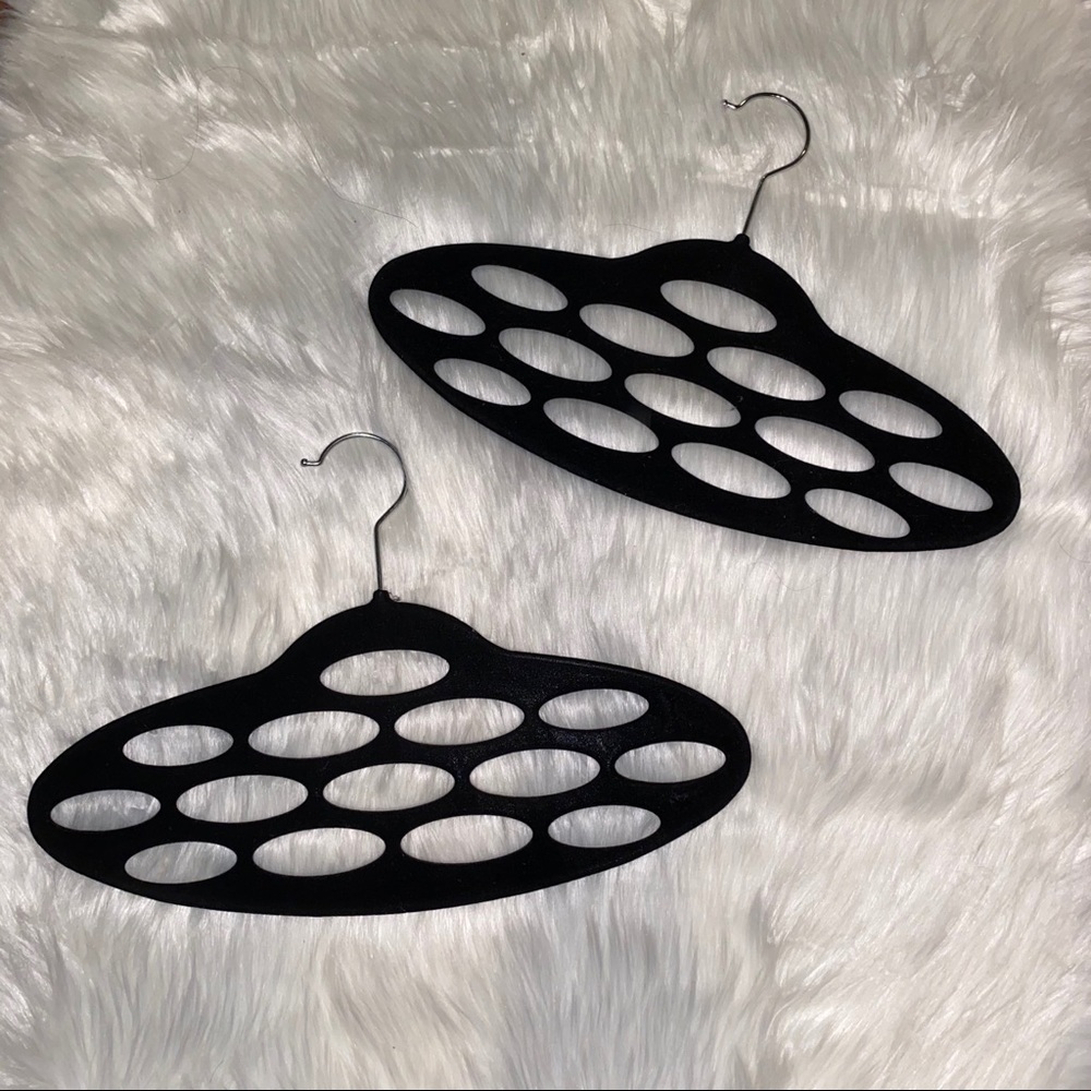 Set of 2 - Scarf/Belt Hanger
